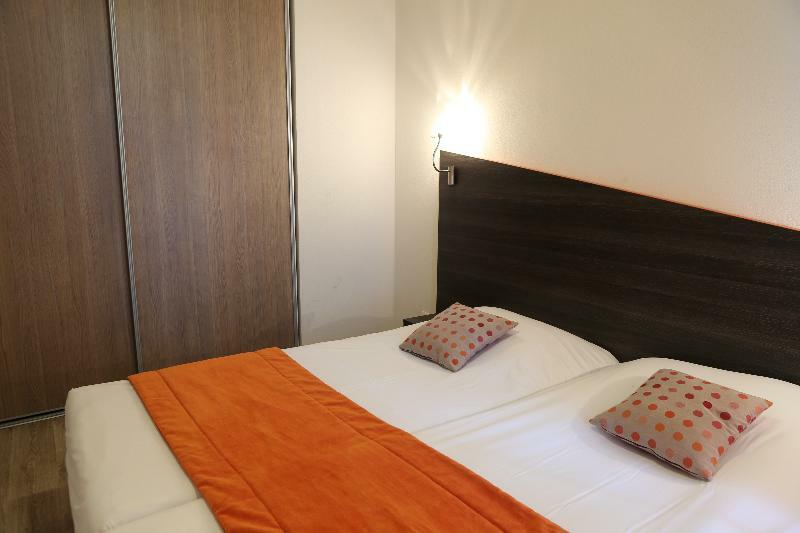 Adonis Paris Sud Aparthotel Chevilly-Larue Bagian luar foto